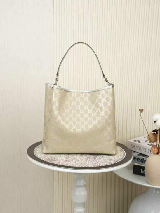 Picture of Gucci Handbags _SKUfw224597038fw